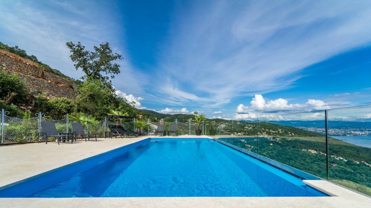 Villa Visum Poljane エクステリア 写真