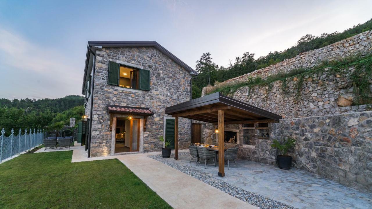 Villa Visum Poljane エクステリア 写真