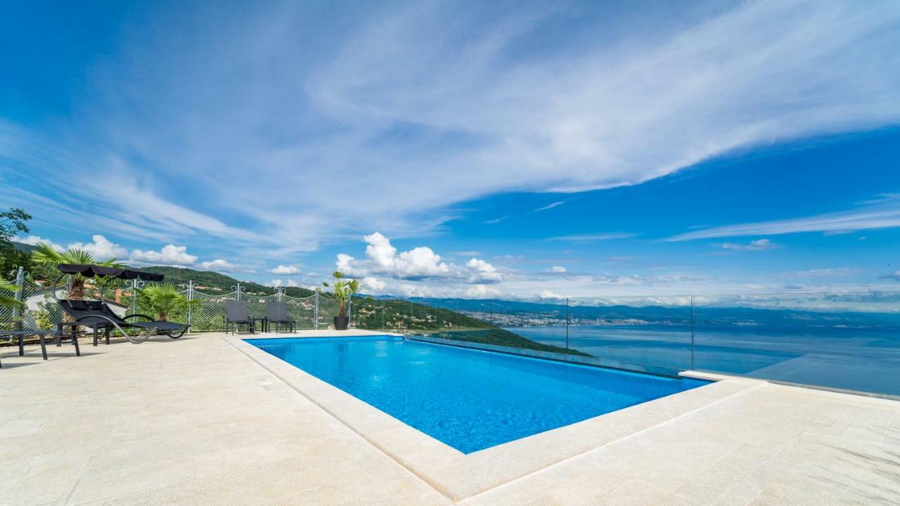Villa Visum Poljane エクステリア 写真