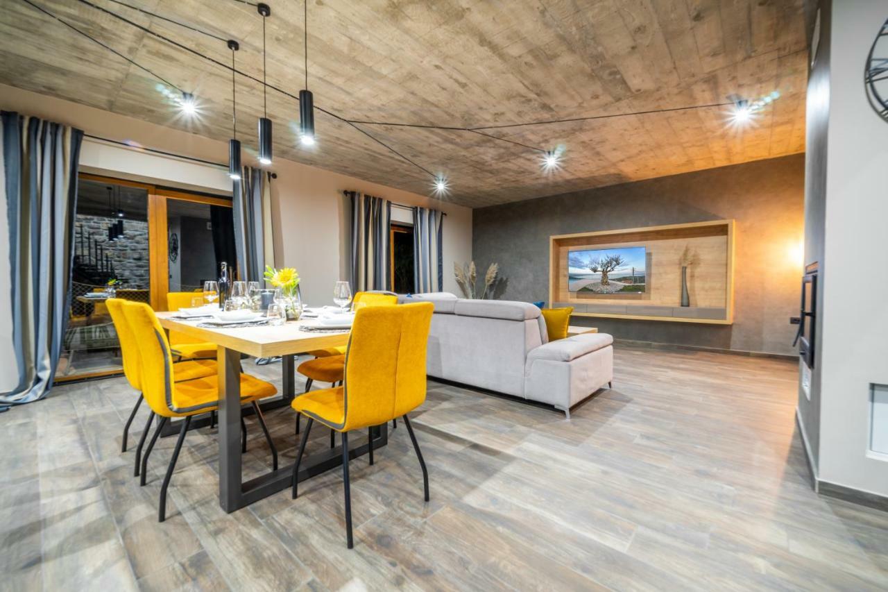 Villa Visum Poljane エクステリア 写真