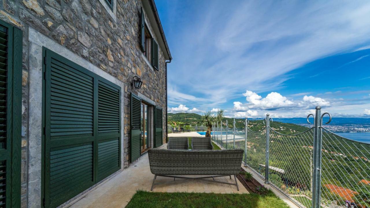 Villa Visum Poljane エクステリア 写真
